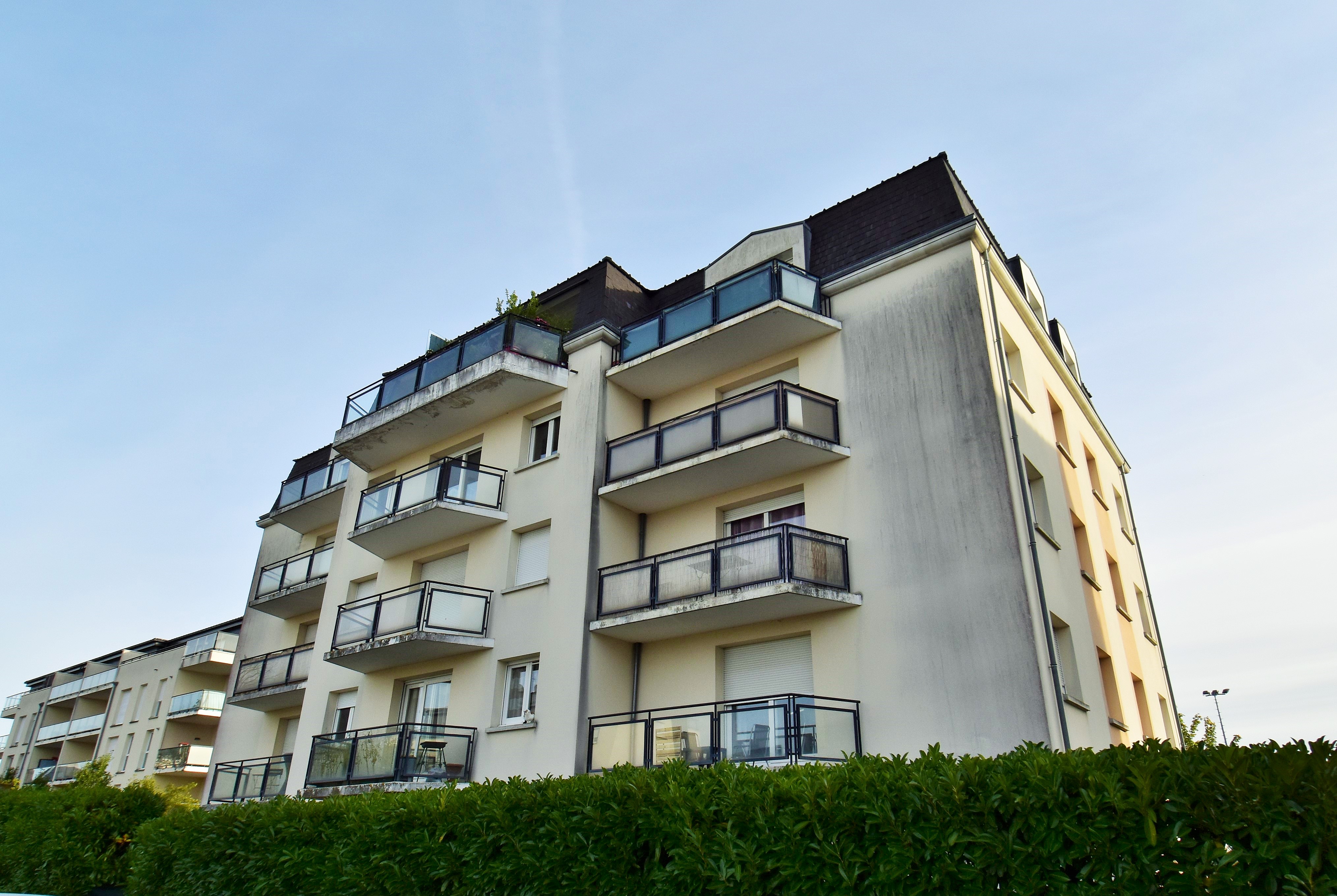 vente A VENDRE APPARTEMENT 3 PIECES SAINT JEAN DE BRAYE