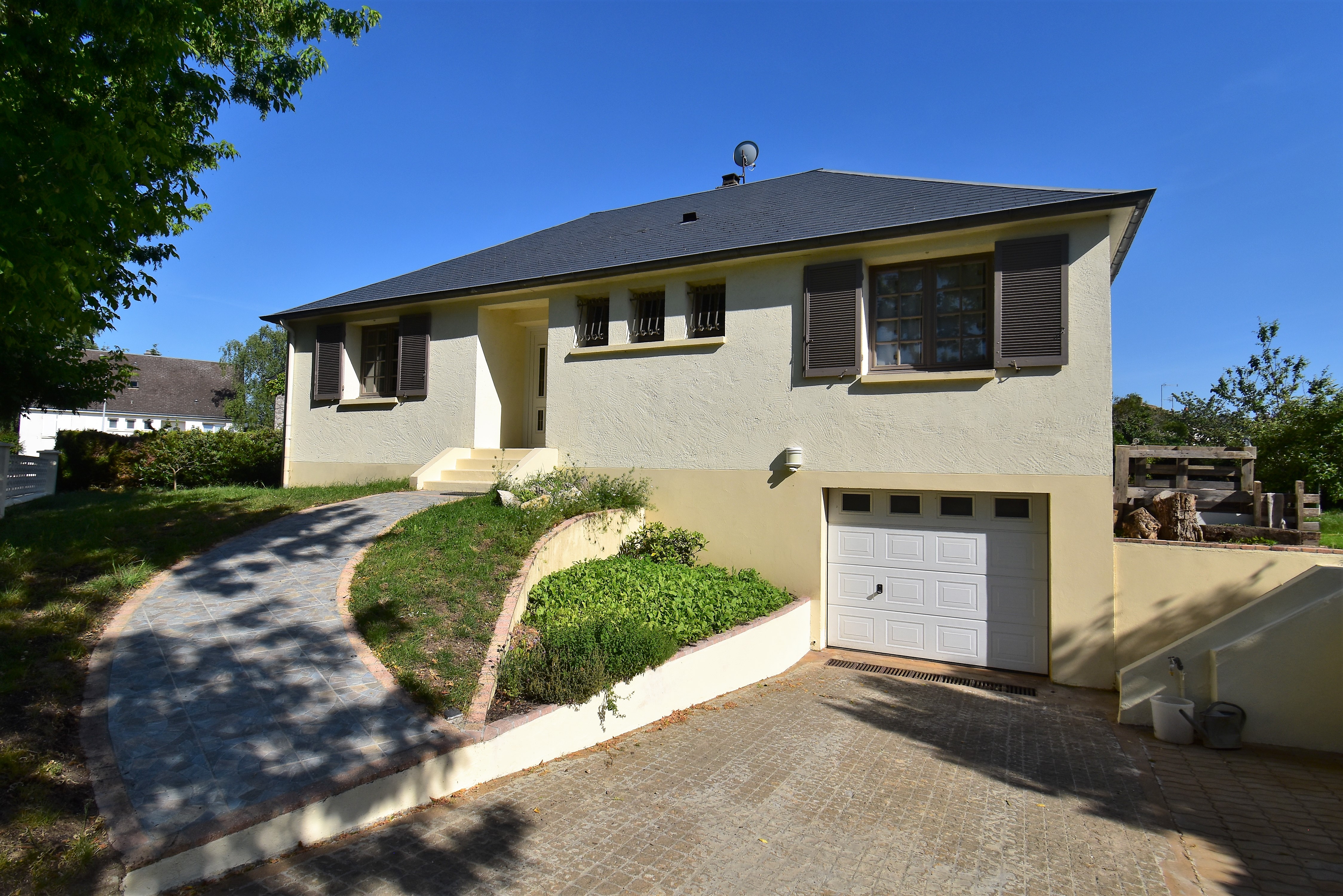 vente A VENDRE MAISON SAINT JEAN DE BRAYE